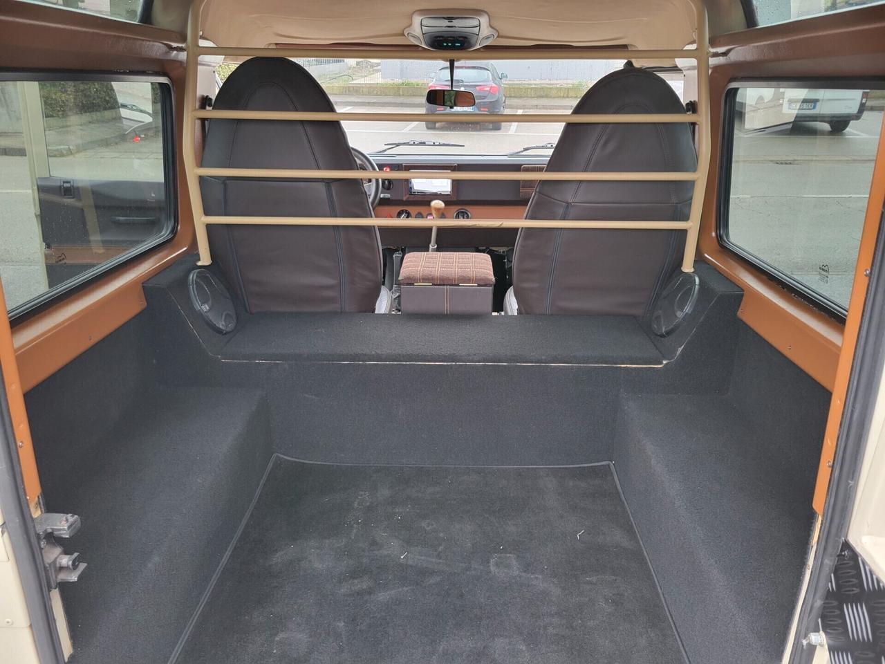 Land Rover Defender 90 turbodiesel Hard-top