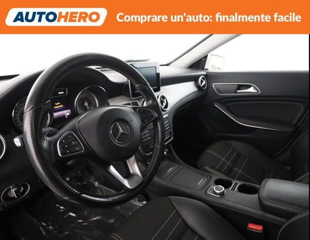 MERCEDES-BENZ CLA 200 d Automatic Sport