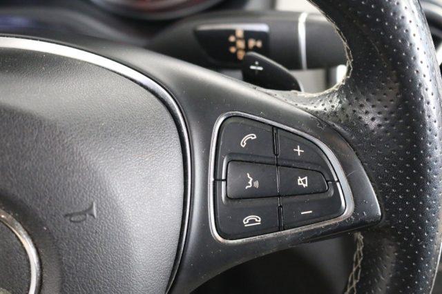 MERCEDES-BENZ GLA 200 d Automatic 4Matic Sport