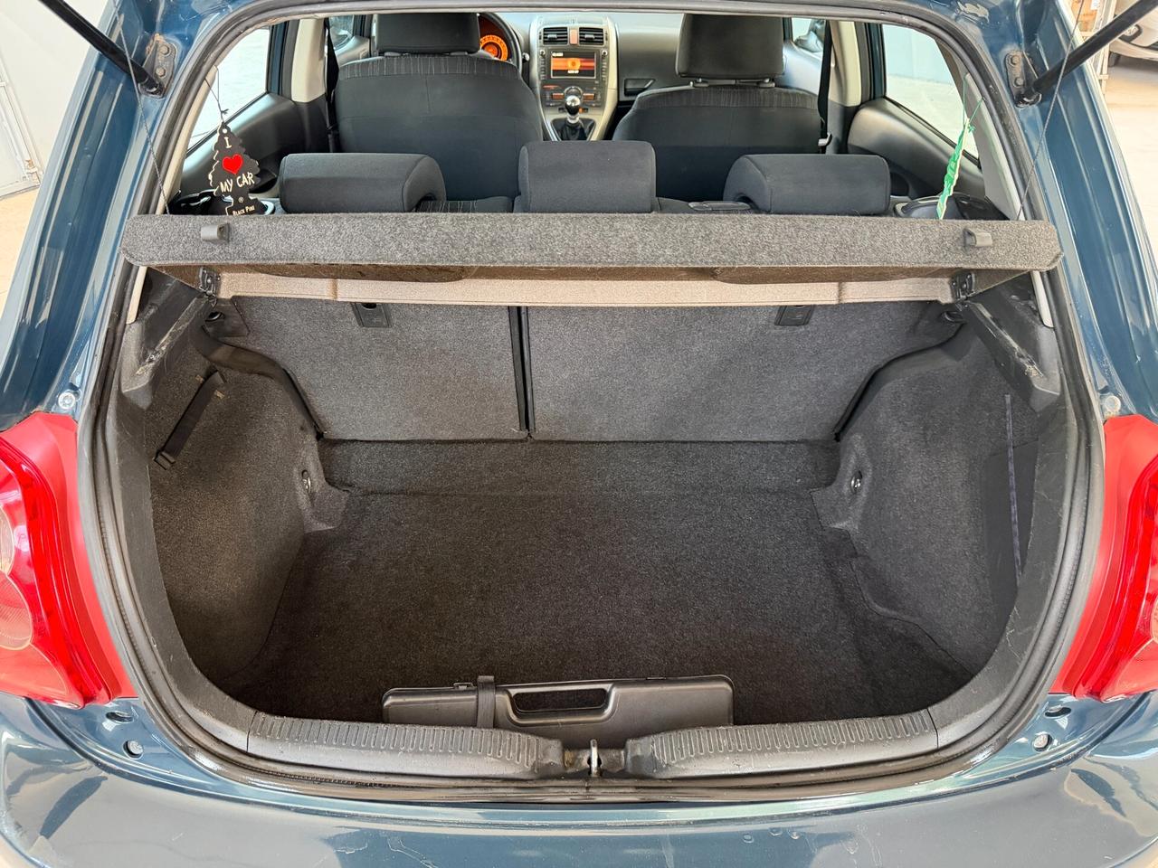 Toyota Auris 2.0 D-4D 5 porte Sol