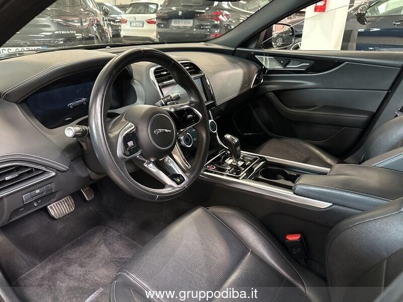 Jaguar XE Diesel 2.0d i4 mhev R-Dynamic S rwd 204cv auto