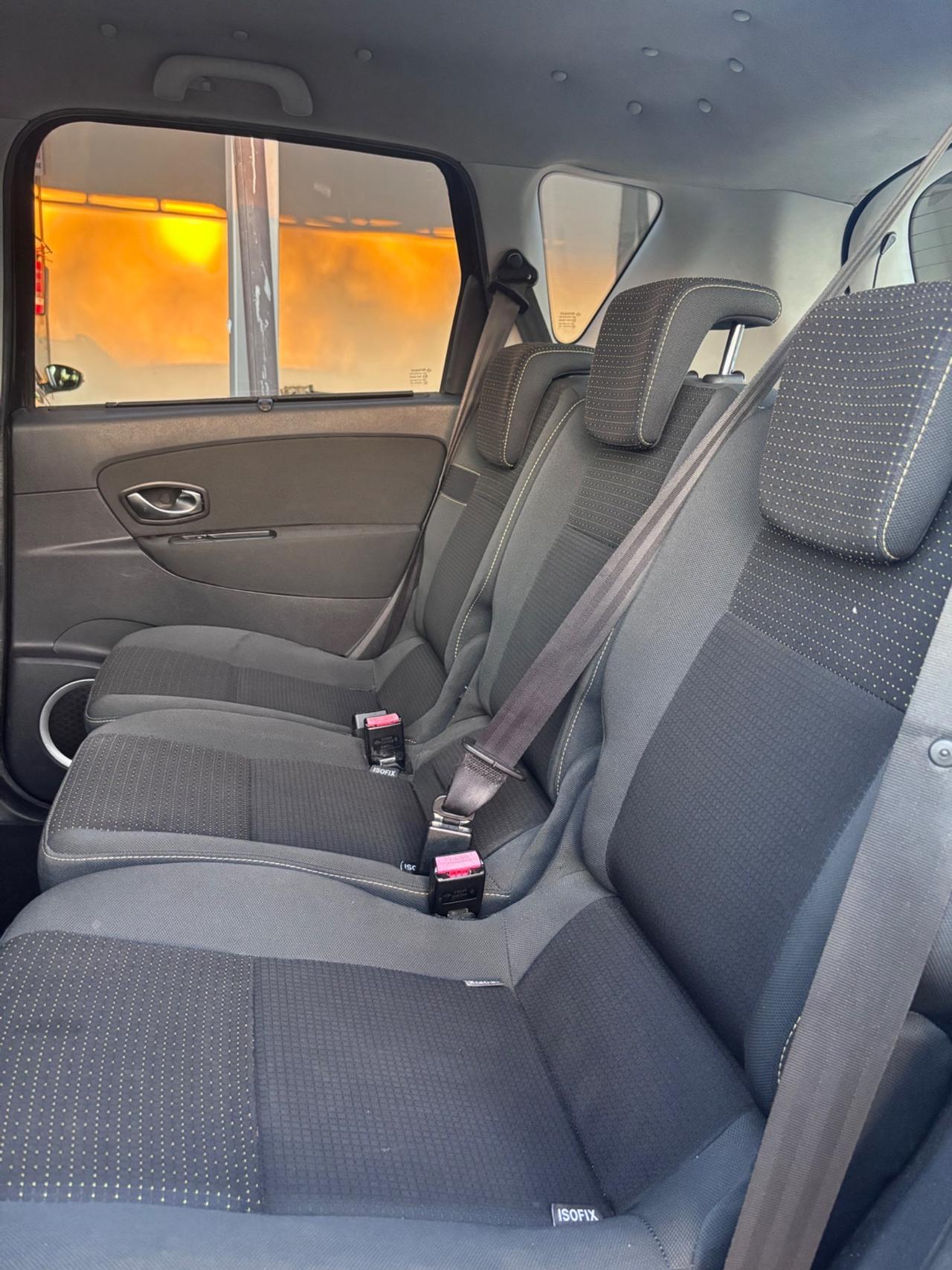 Renault Scenic Scénic X-Mod 1.5 dCi 110CV Dynamique