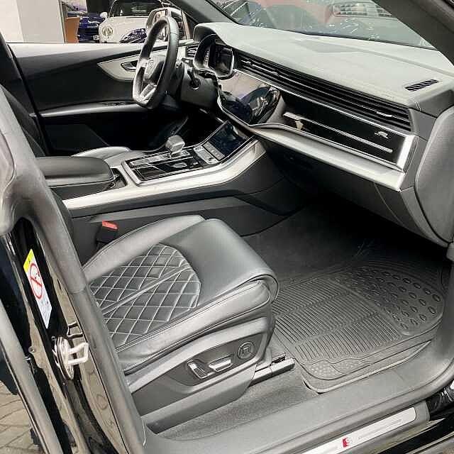 Audi Q8 SUV 45 TDI quattro tiptronic S line edition
