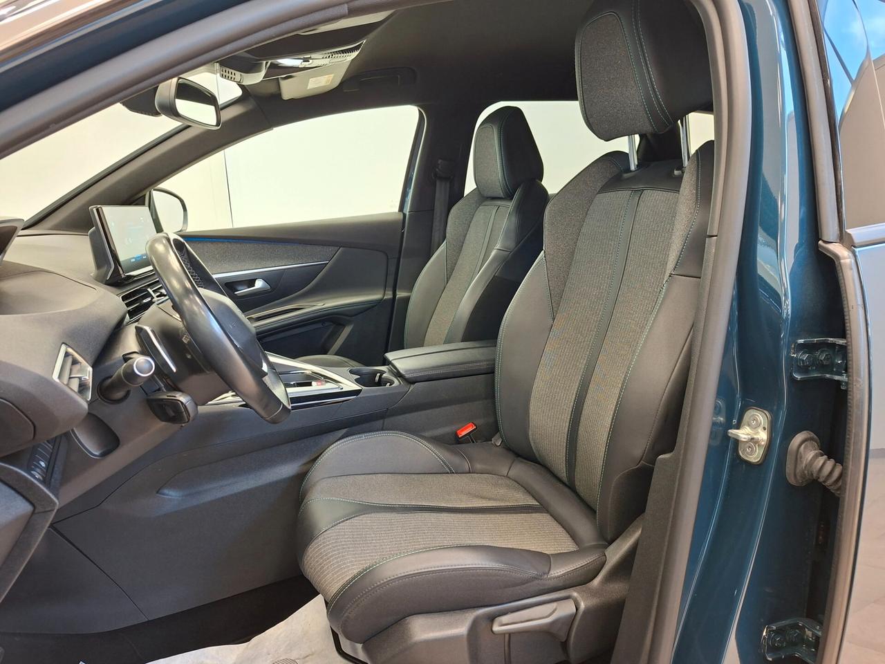 Peugeot 3008 BlueHDi 130 S&S Allure Pack