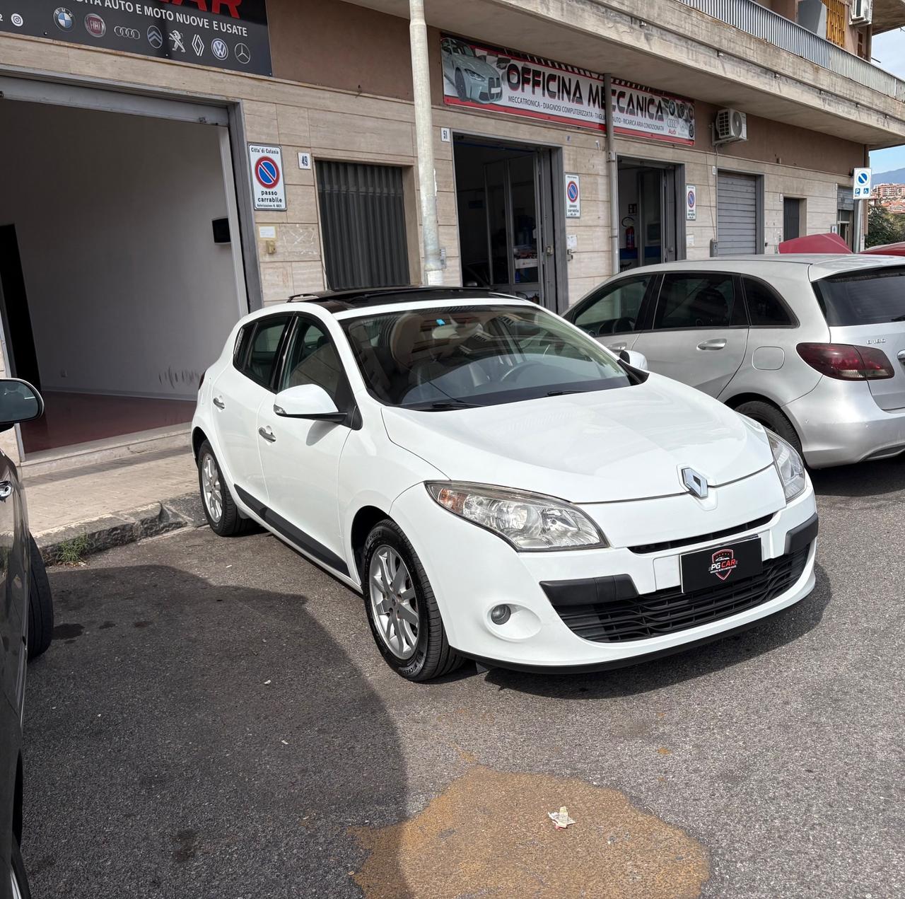 Renault Megane Mégane 1.5 dCi 110CV Dynamique