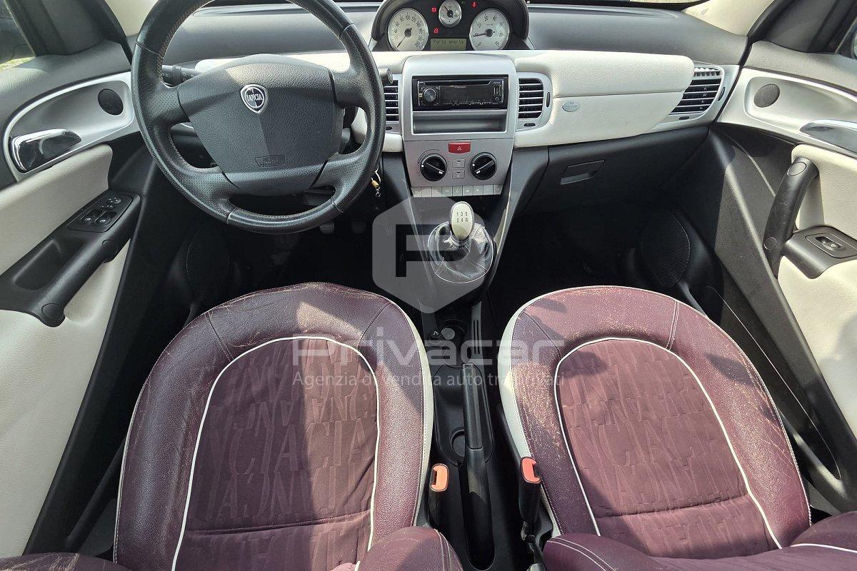 LANCIA Ypsilon 1.4 Unyca Ecochic GPL