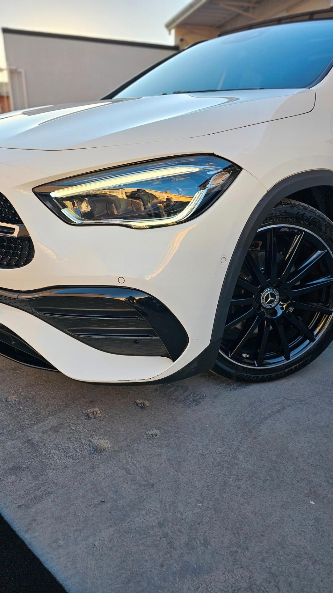 Mercedes-benz GLA 200 d Automatic 4Matic Premium Plus Amg