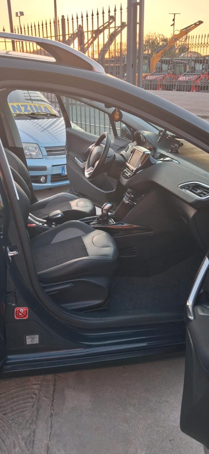 Peugeot 2008 BlueHDi 100 GT Line