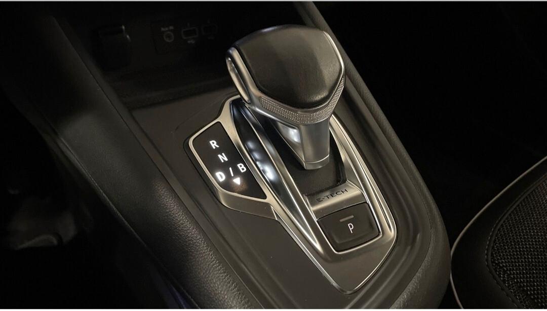 Renault Captur Plug-in Hybrid E-Tech 160 CV Intens