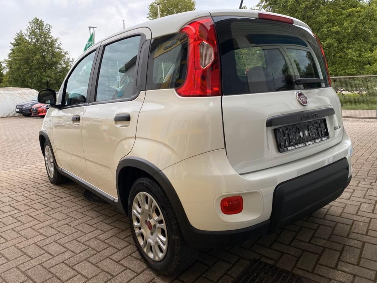 Fiat Panda 1.0 Hybrid 70cv
