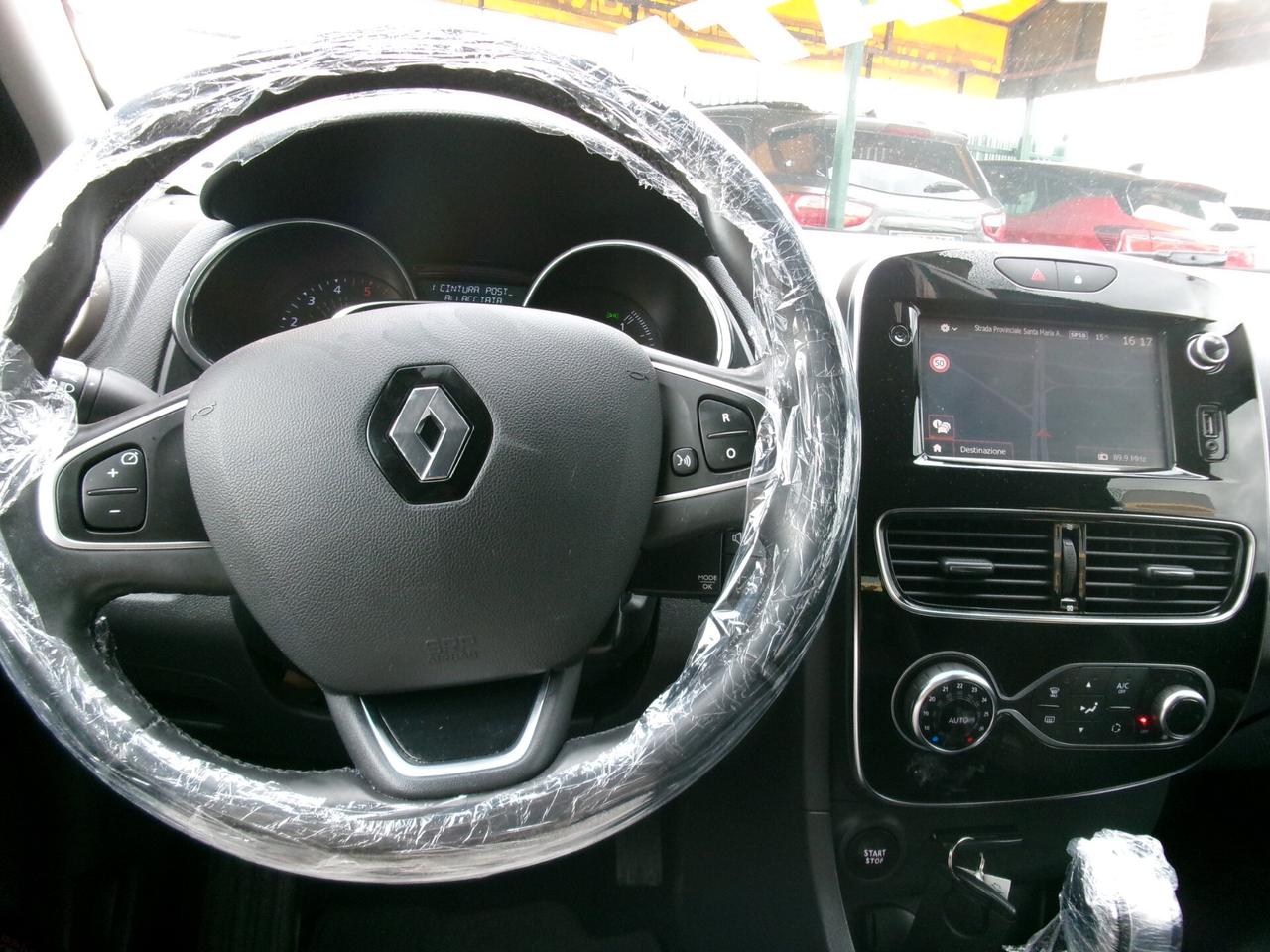 Renault Clio 1.5 DCI 90CV E6 ENERGY INTENS EDC CAMBIO AUTOMATIC