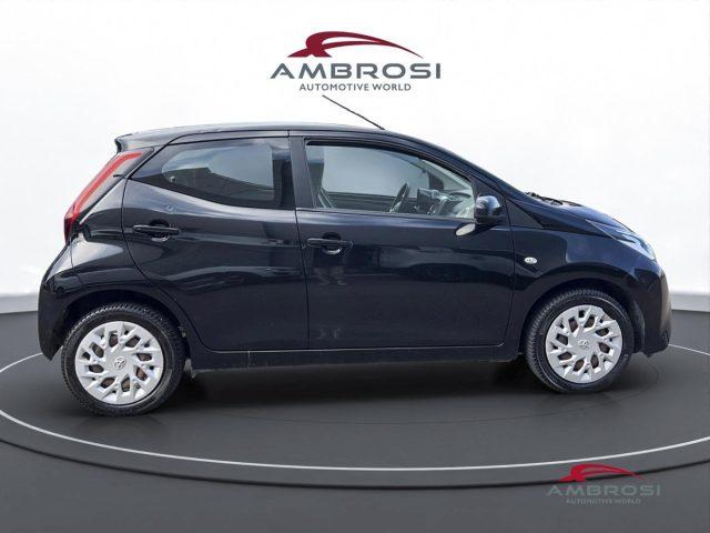 TOYOTA Aygo Connect 1.0 VVT-i 72 CV 5 porte x-play MMT
