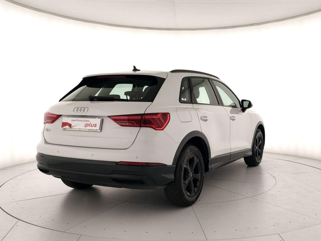 Audi Q3 35 1.5 tfsi business advanced s-tronic