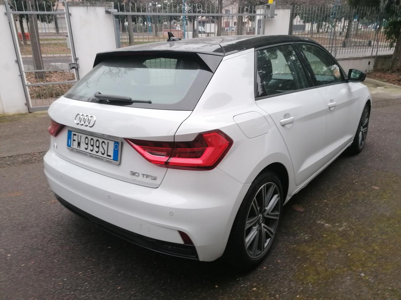 Audi A1 SPB 30 TFSI S line edition NEOPATENTATI