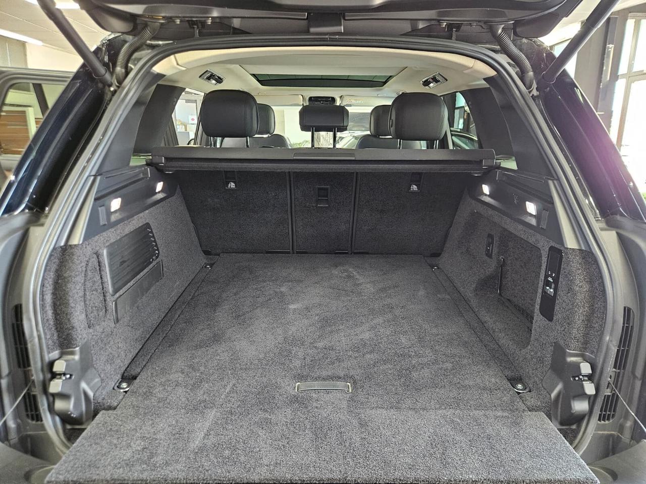 LAND ROVER RANGE ROVER 4.4 V8 HSE awd 530cv auto - IVA ESPOSTA
