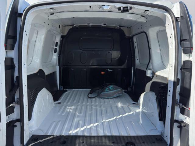RENAULT Kangoo Z.E. 44 KW 2022 ELETTRICO-CRUISE-BATTERIE DI PROPRETA-