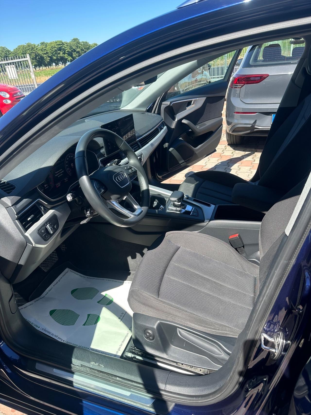 Audi A4 Avant 40 TDI quattro S tronic Business