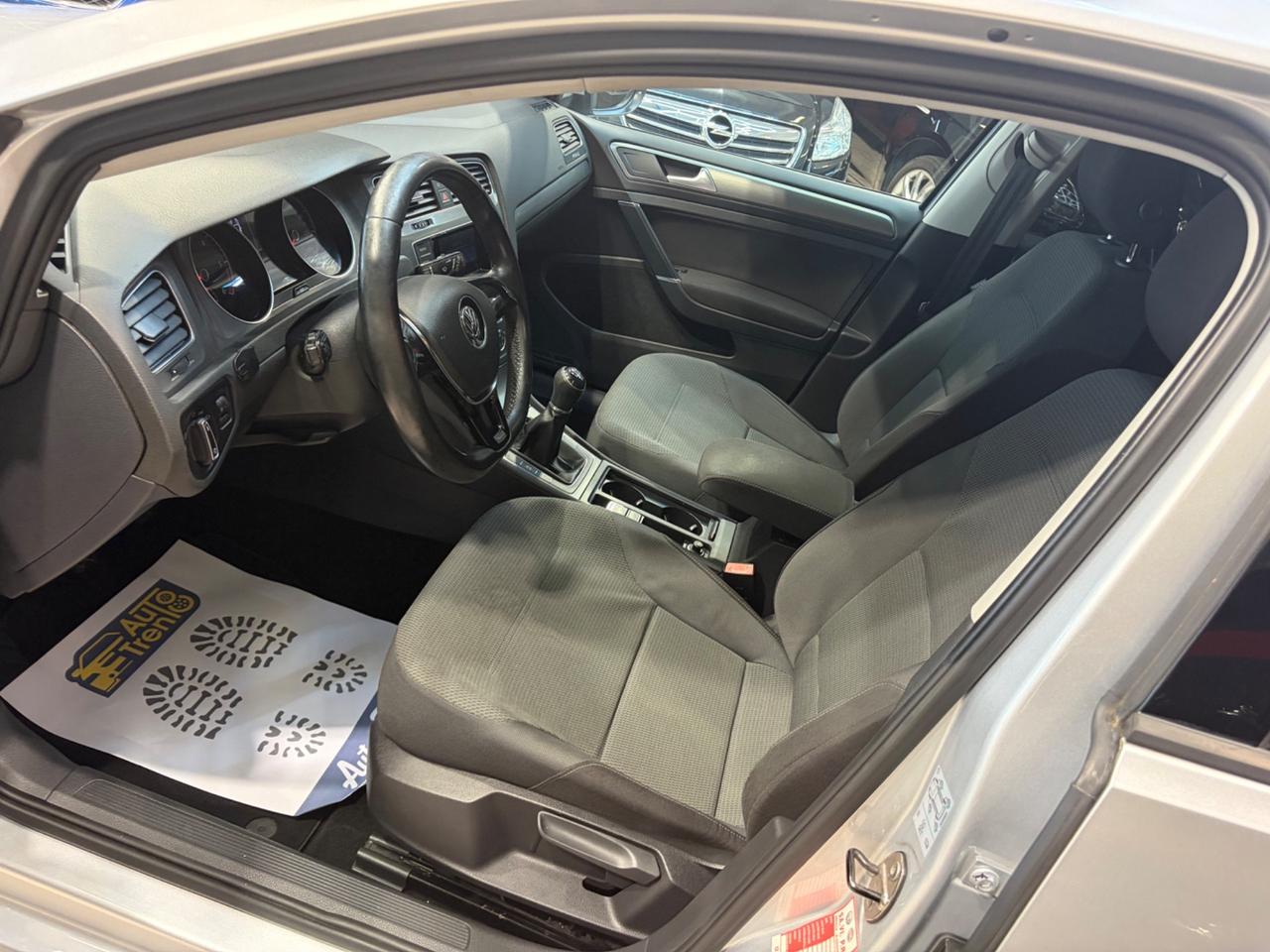 Volkswagen Golf 1.6 TDI DPF 5p. Highline