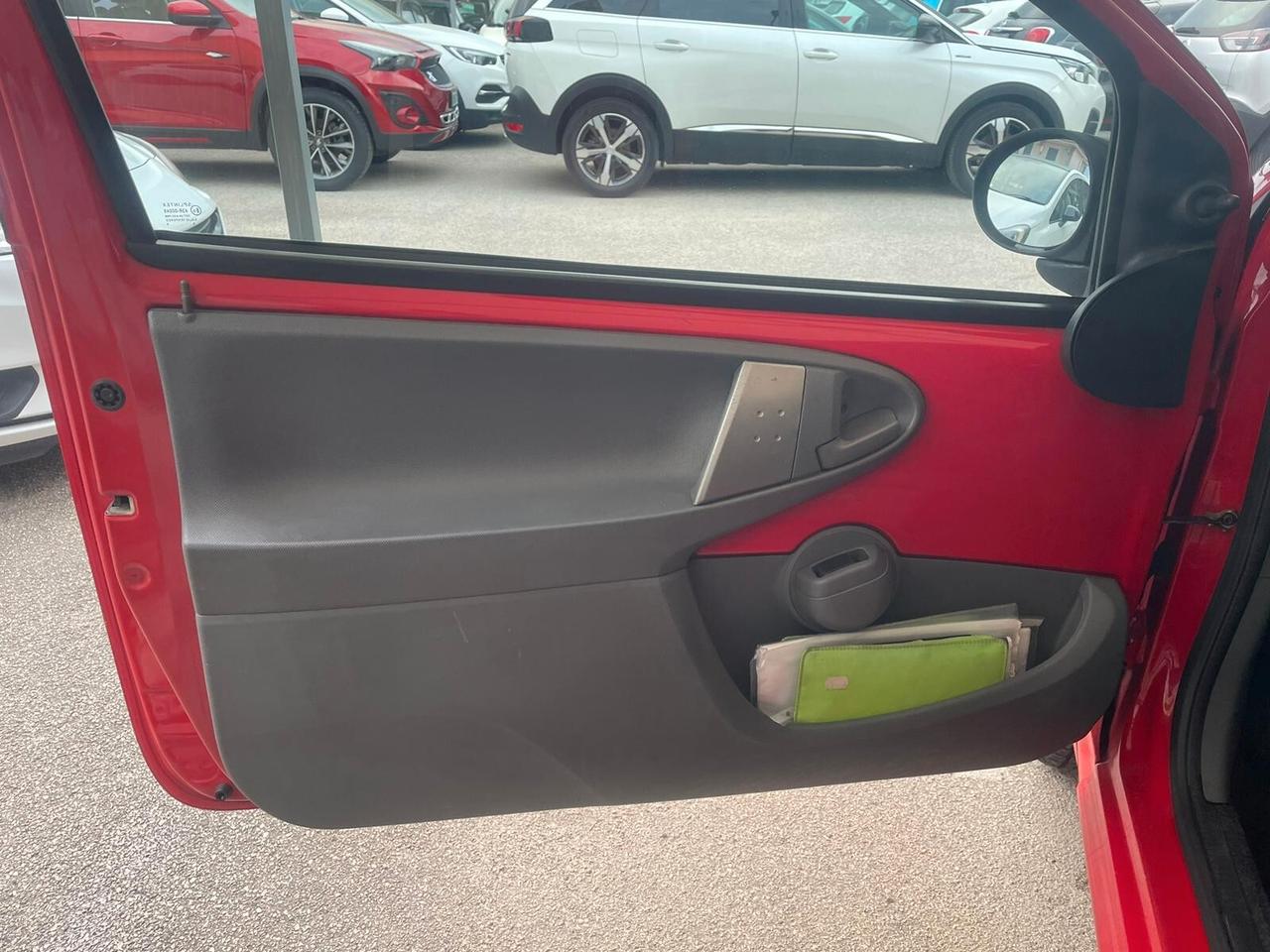 Peugeot 107 1.0 68CV 3p. Desir