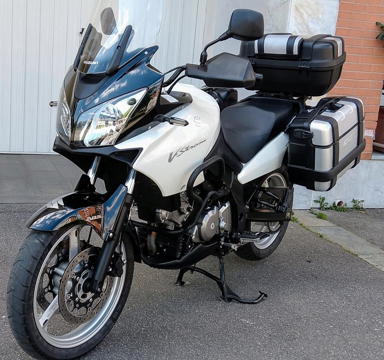 Suzuki V Strom DL 650 Turismo