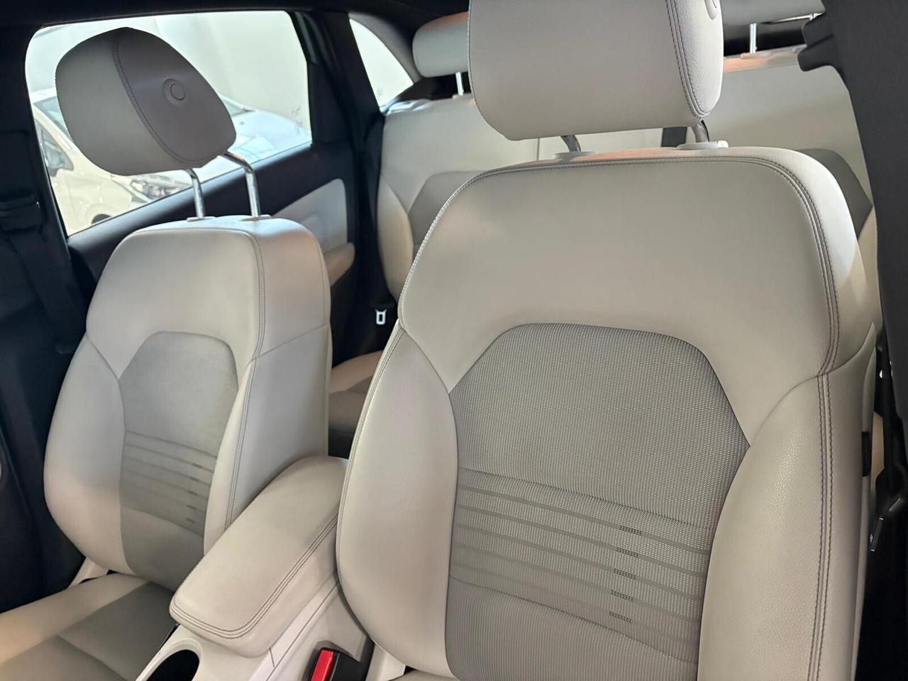 Mercedes-benz B 200 d Automatic 4Matic Premium