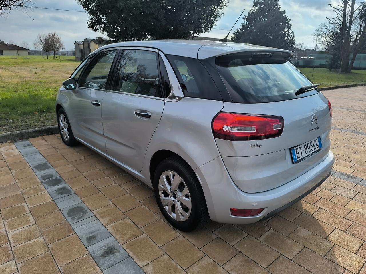 Citroen C4 Picasso 1.6 automatic euro 5b 115 neopatentati