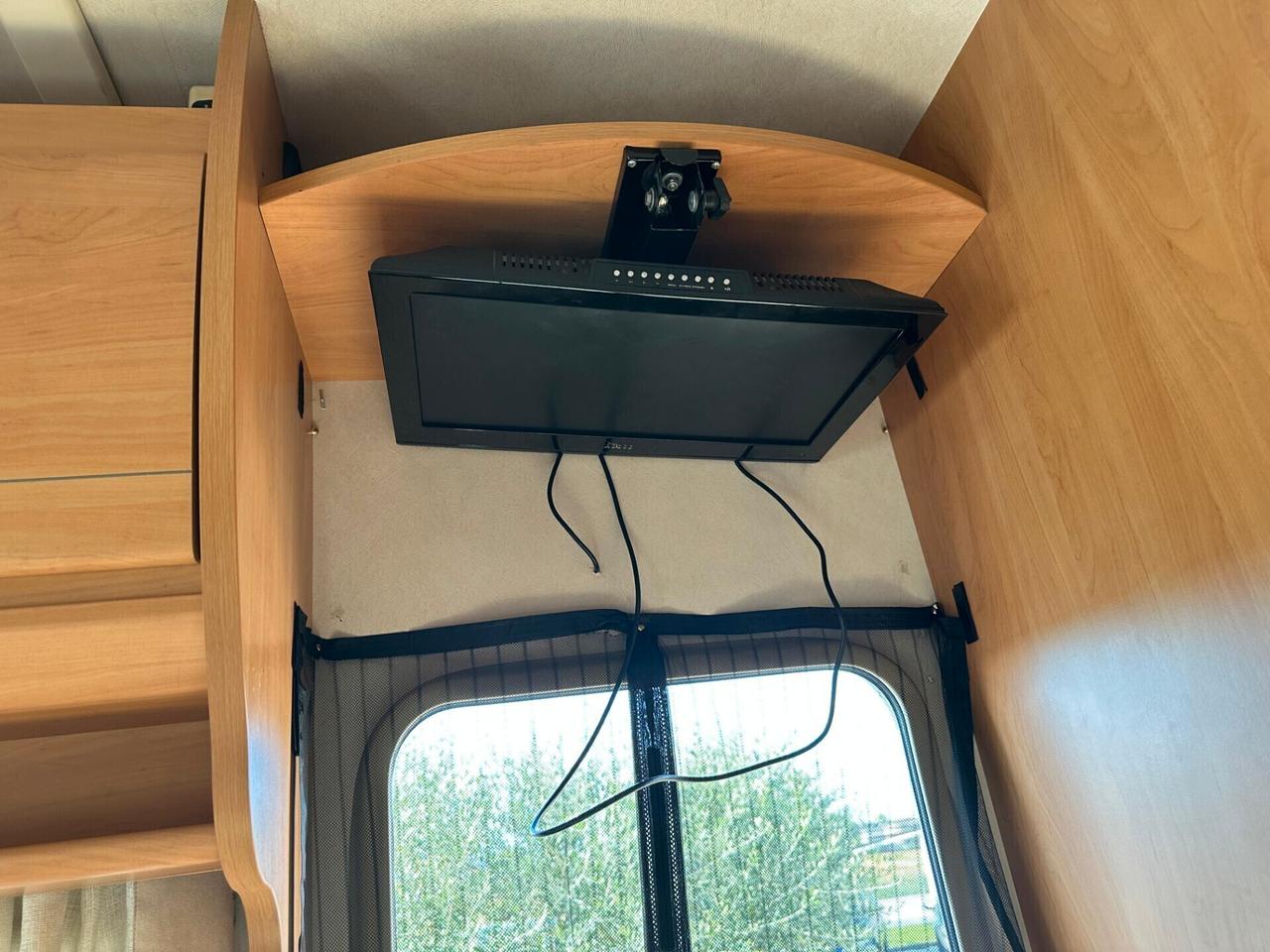 SEA Camper Mansardato Sharky M6