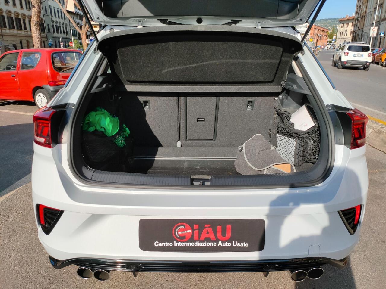 Volkswagen T-Roc 1.5 TSI ACT Advanced + Body kit R