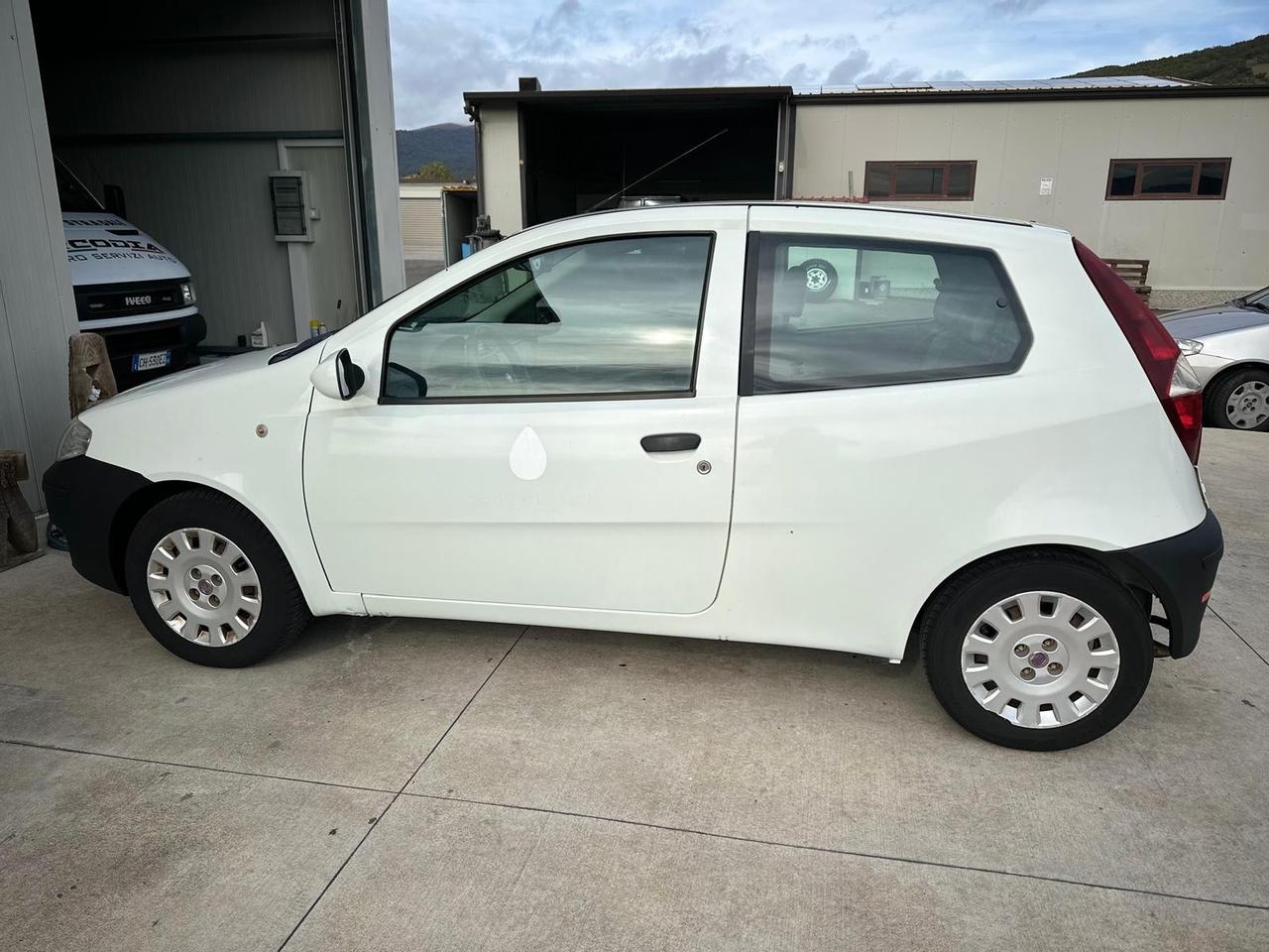 Fiat Punto Classic 1.3 MJT 3 porte autocarro 4P