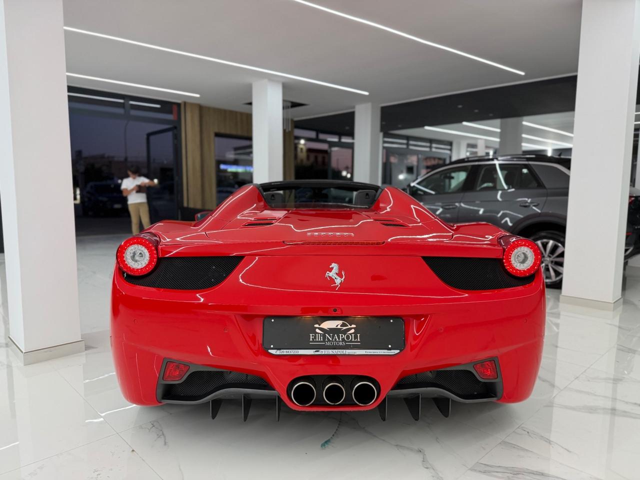 Ferrari 458 Spider Iva Esposta