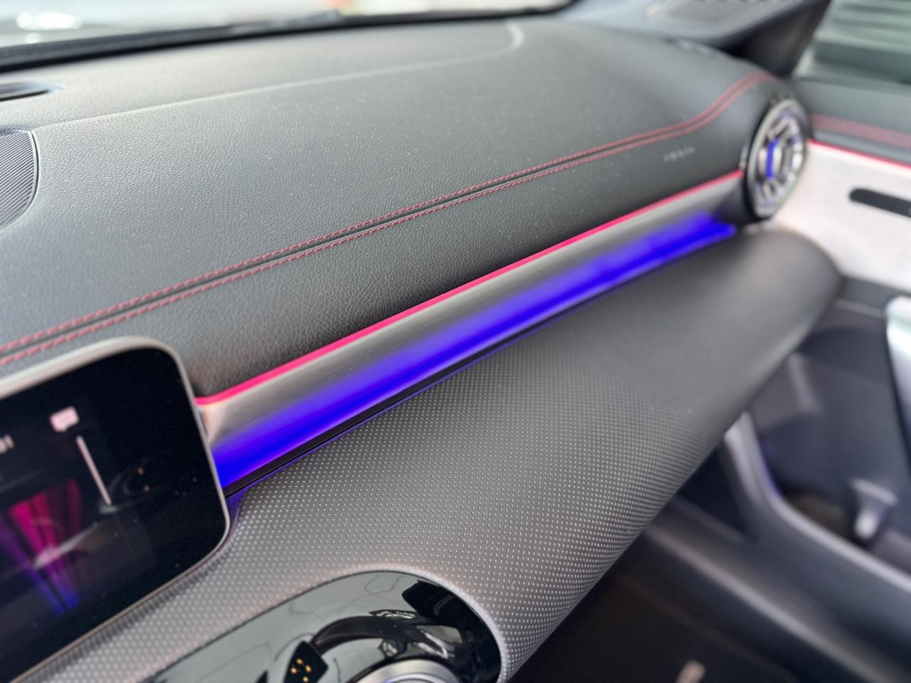 Mercedes CLA 180d Premium AMG TETTO AMBIENT LIGHT