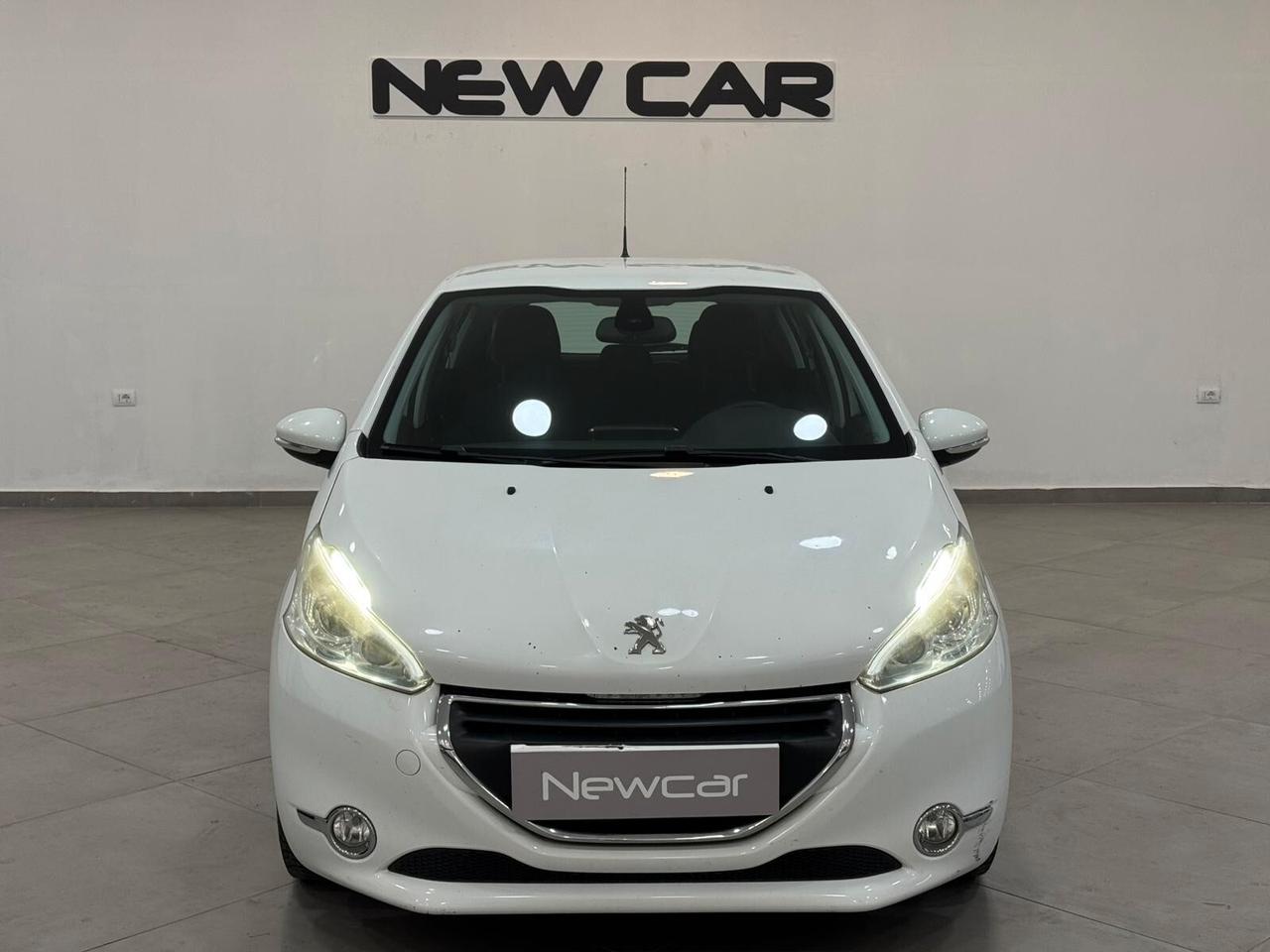 Peugeot 208 1.6 e-HDi 92 CV Stop&Start 5 porte Allure