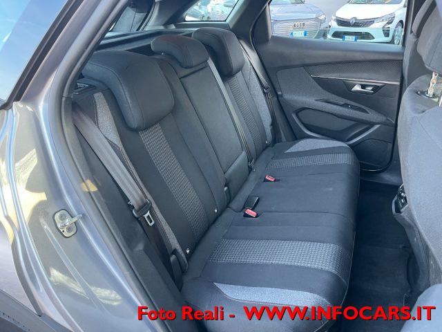 PEUGEOT 3008 BlueHDi 130 S&S EAT8 Active Business - PROMO