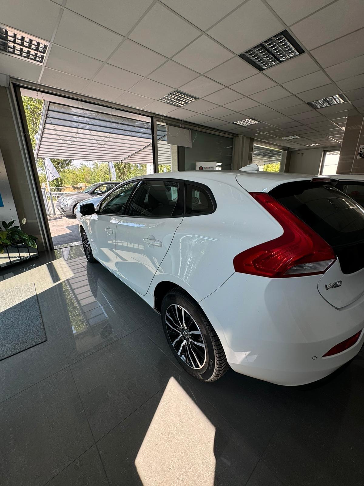 Volvo V40 D2 Geartronic Automatica