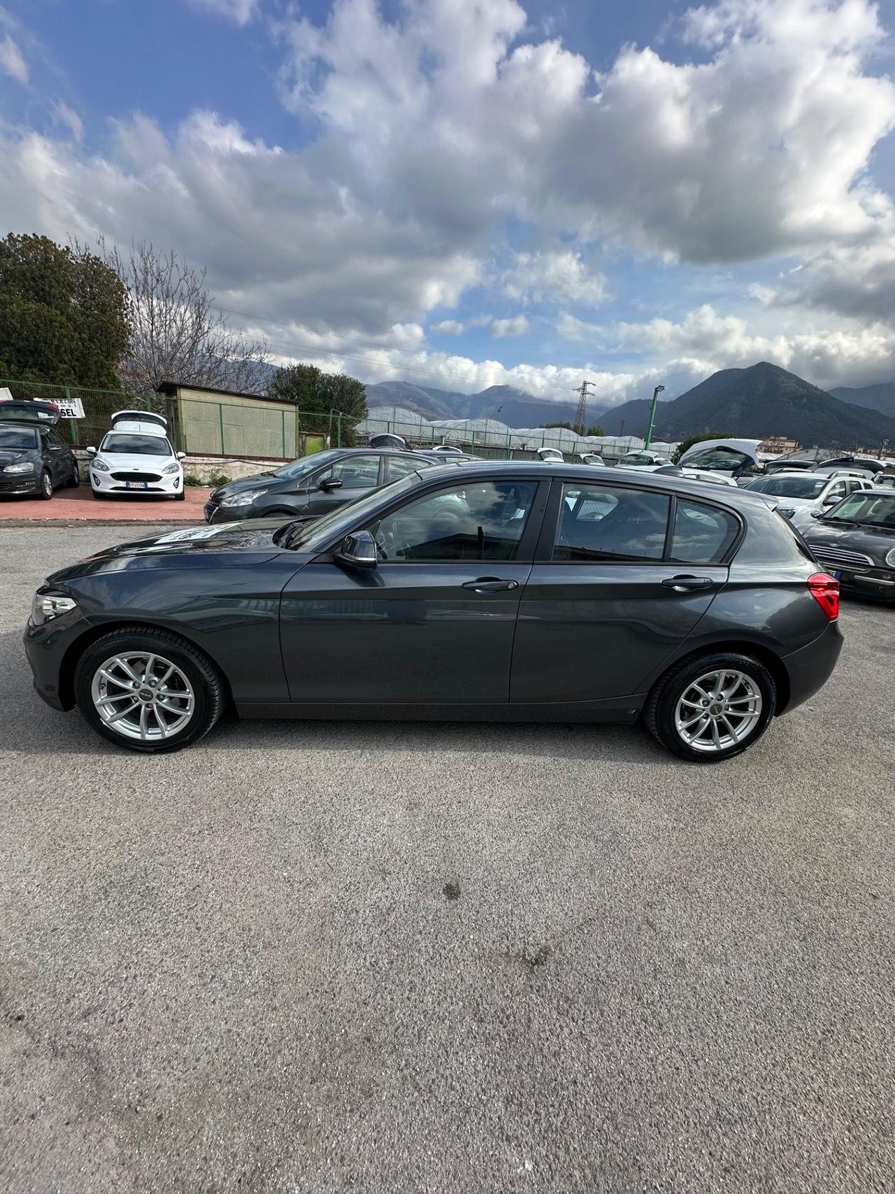 Bmw 116 116d 5p. Urban