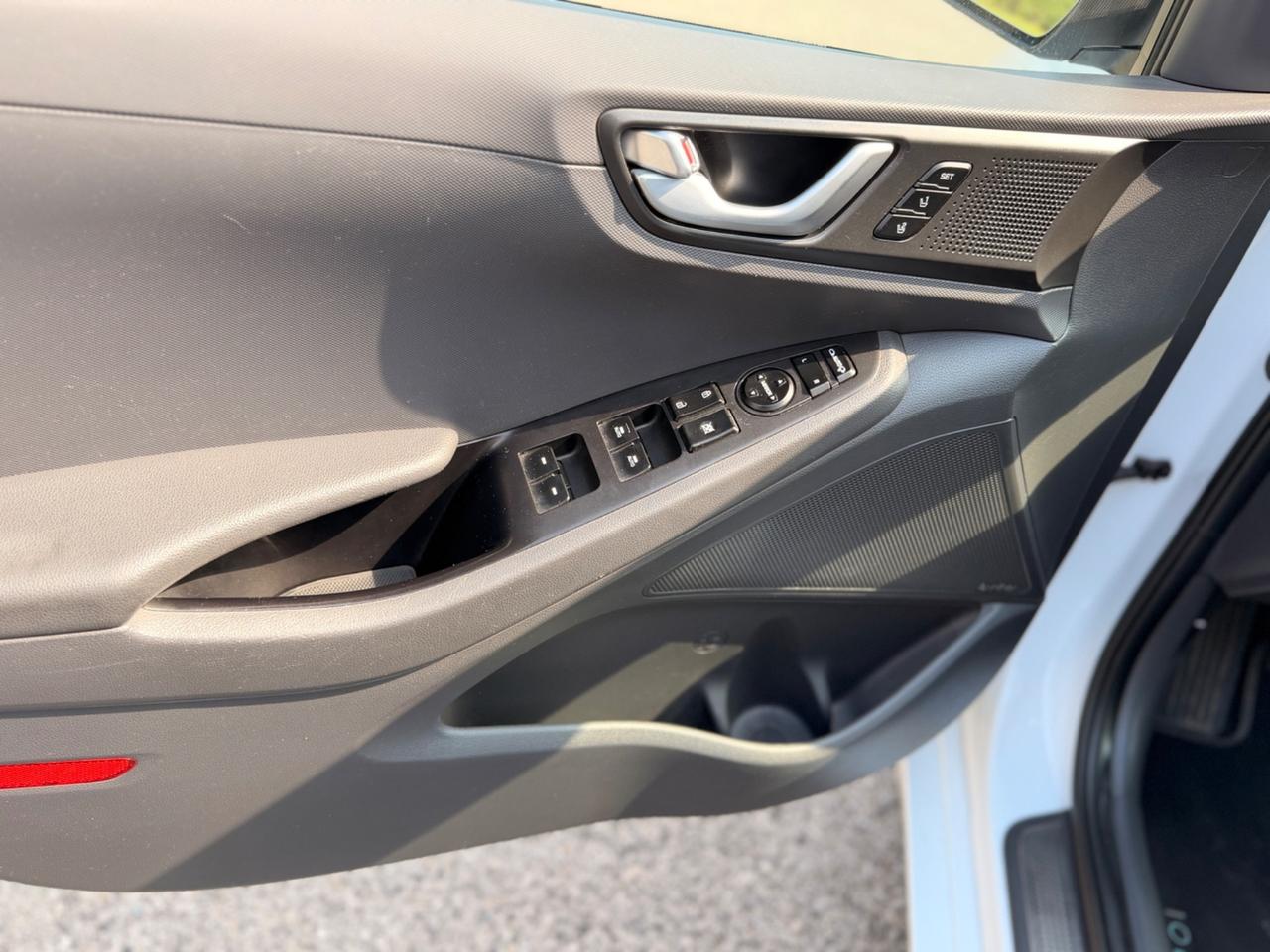HYUNDAI IONIQ 1.6hybrid 2020 come nuova pronto uso