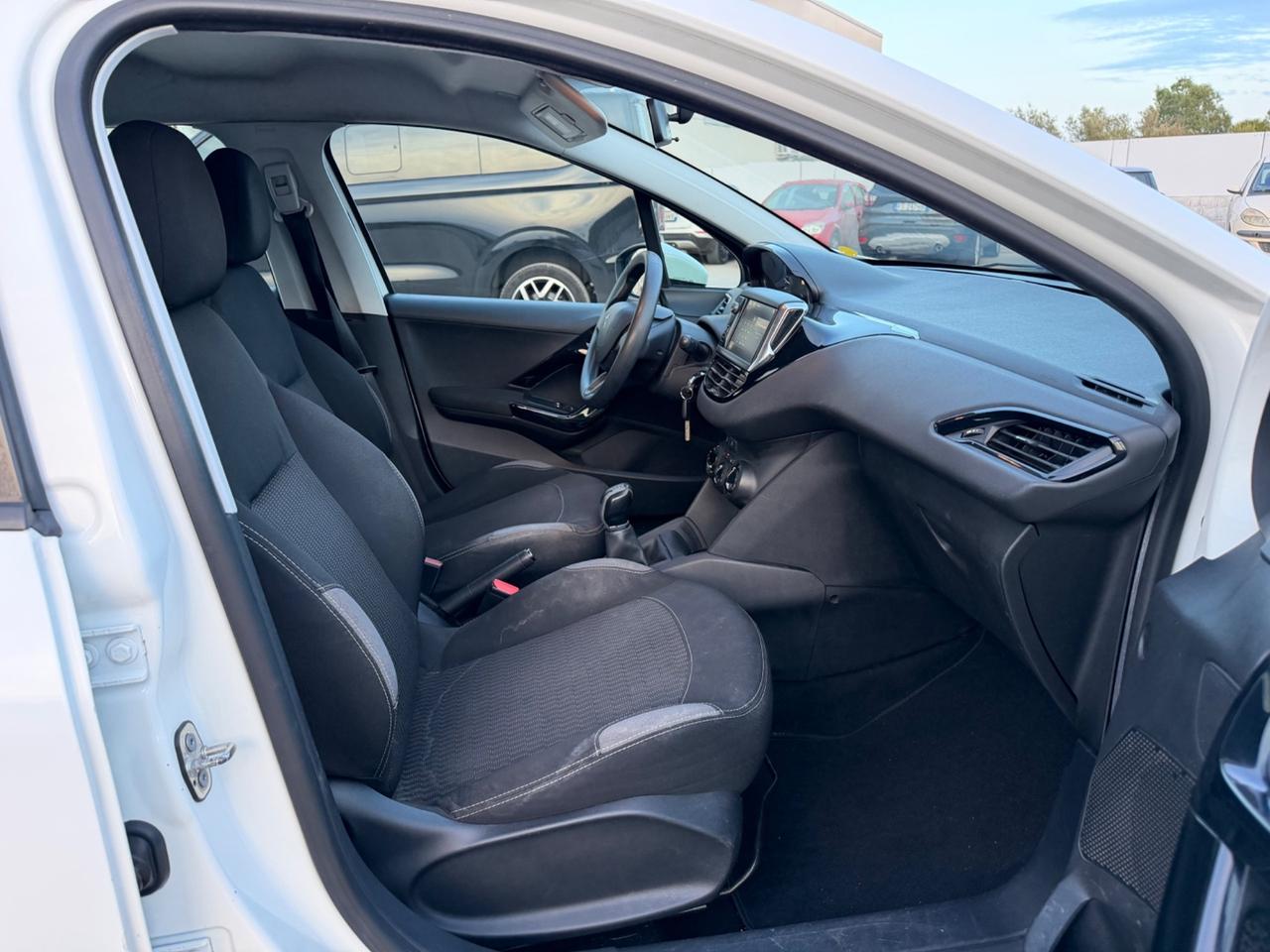 Peugeot 208 BlueHDi 75 5 porte Active 2016