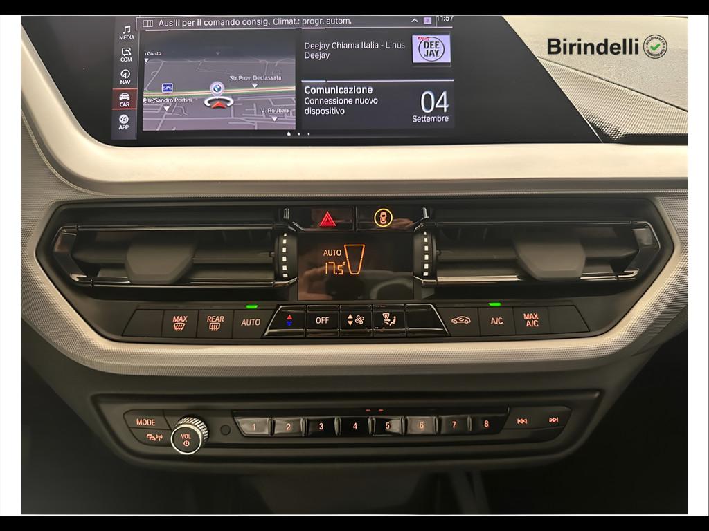 BMW Serie 1 (F40) - 116d 5p. Business Advantage