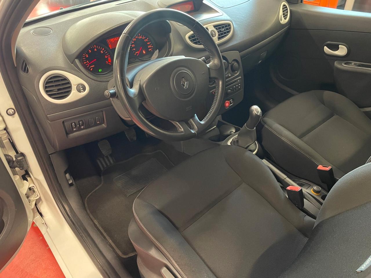 Renault Clio 1.2 16V 5 porte Dynamique NEOPATENTATI