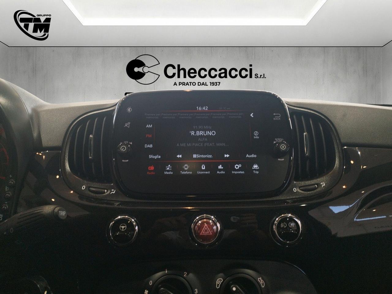 Fiat 500 1.0 hybrid Dolcevita 70cv *19.000 KM*