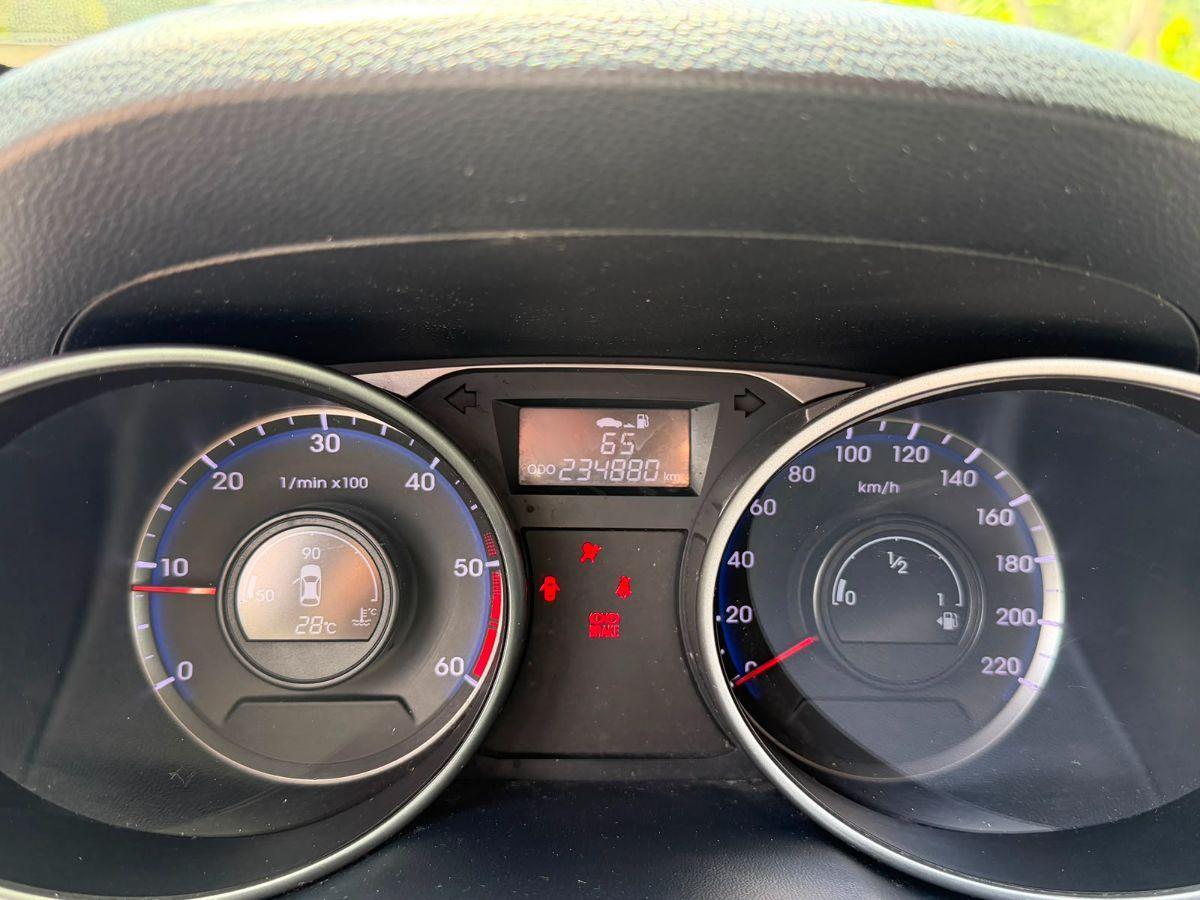 HYUNDAI - iX35 - 1.7 CRDi 2WD Classic