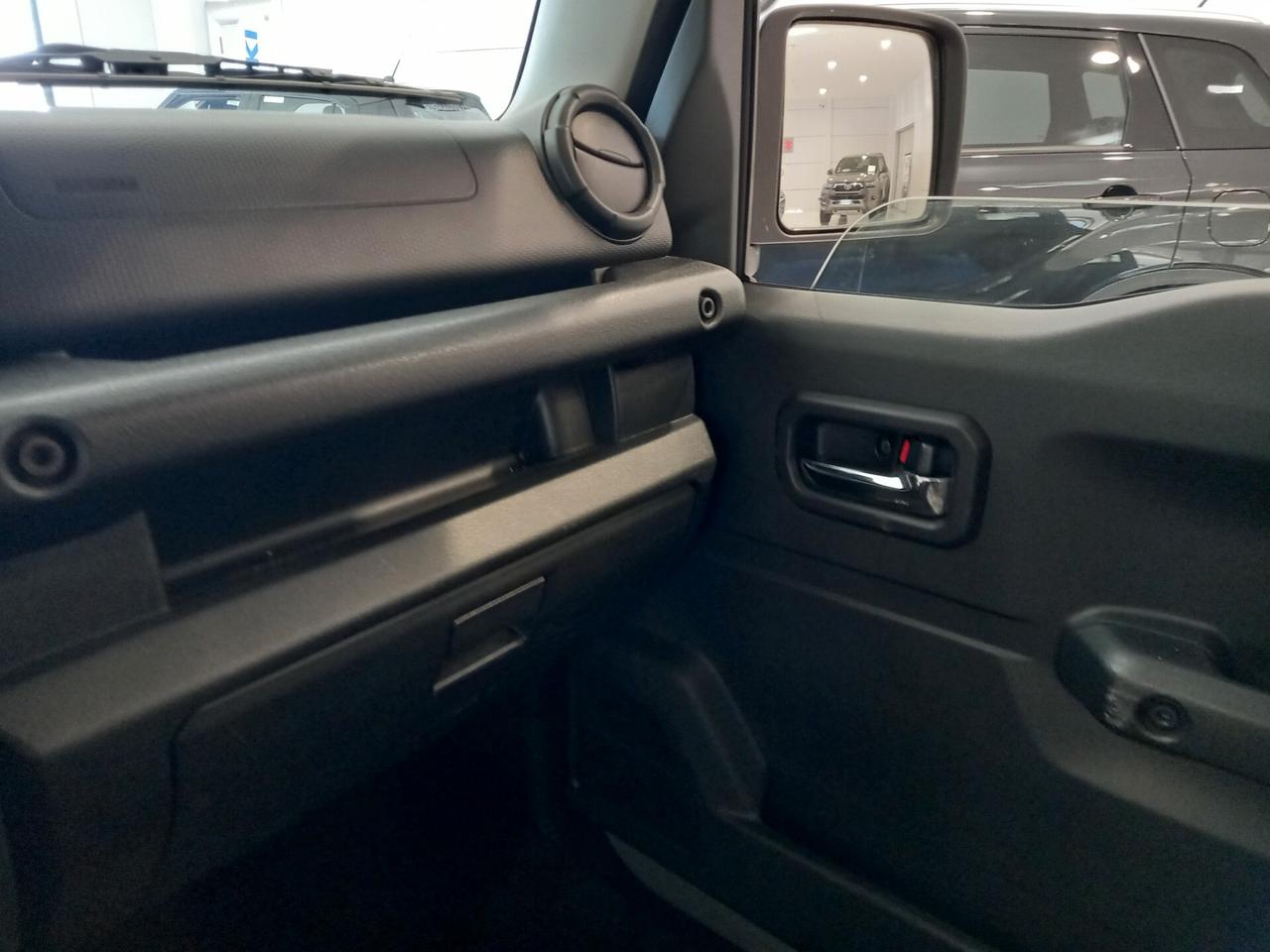 Suzuki Jimny 1.5 5MT PRO (N1) Iva Esposta