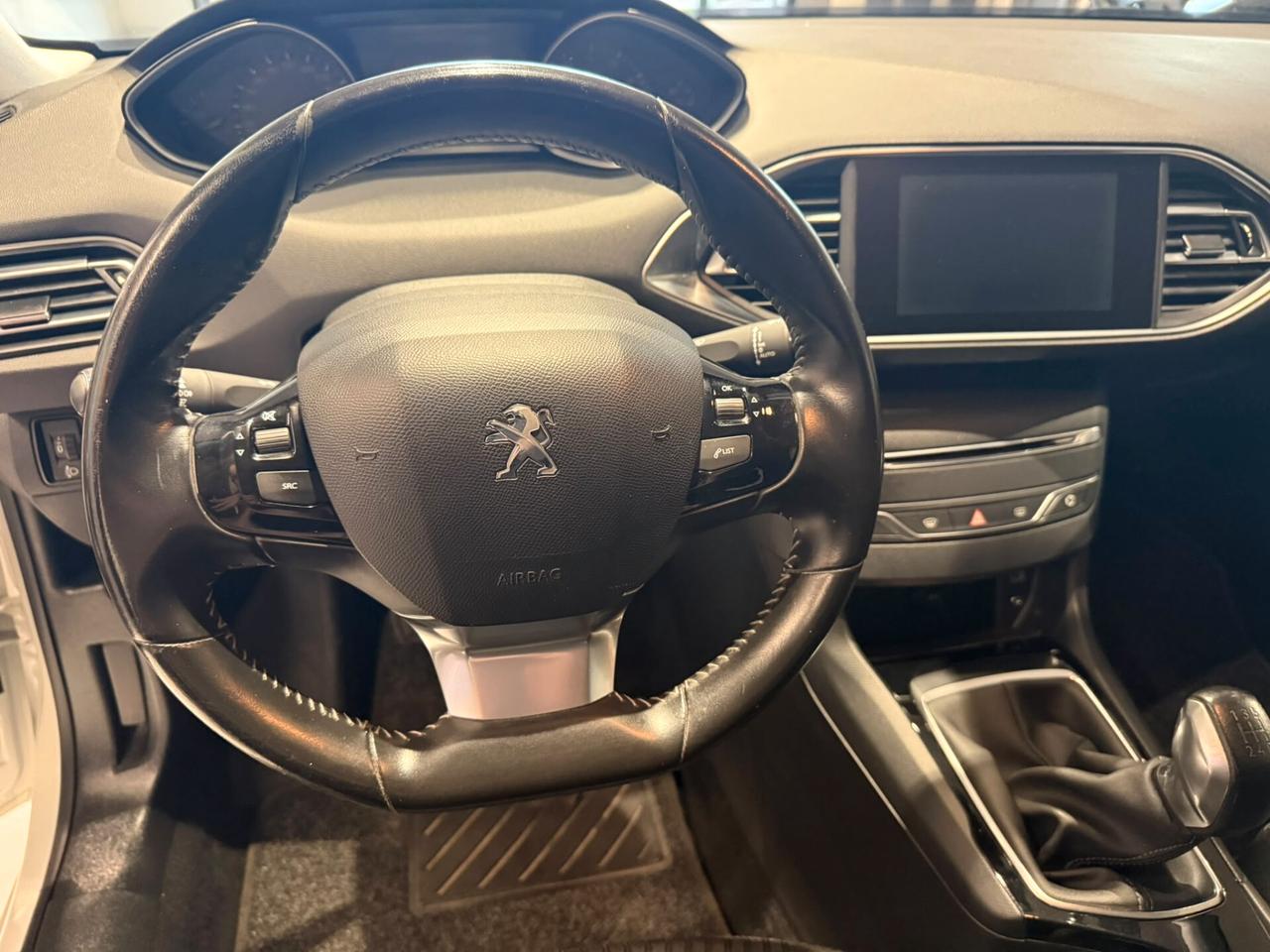 Peugeot 308 PureTech Turbo 110 S&S Access