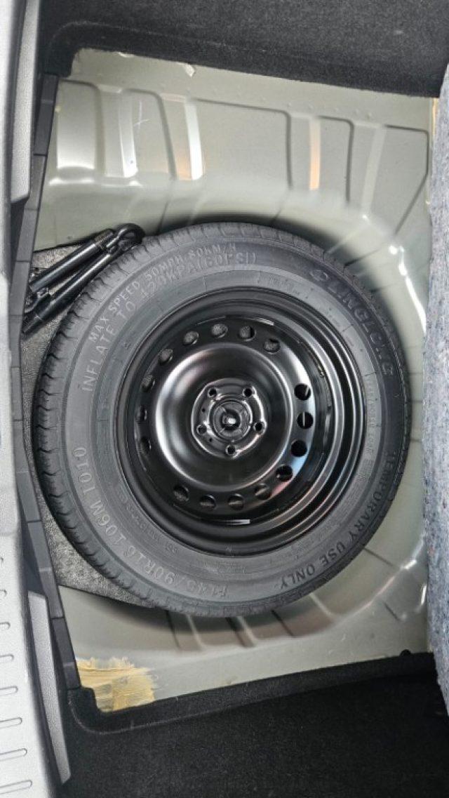 NISSAN Juke 1.0 DIG-T 114 CV N-Connecta