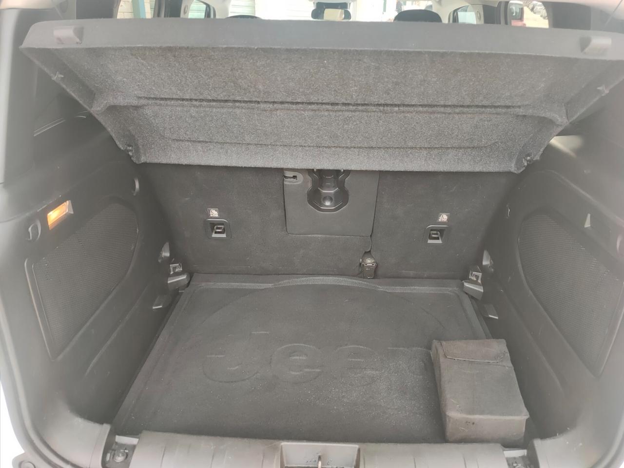 Jeep Renegade 1.6 Mjt 120 CV Limited Black line edition