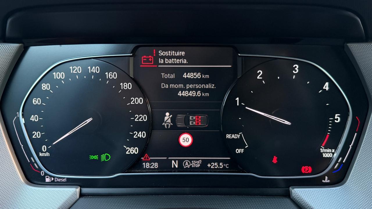 BMW 116D 1.5 BUSINESS ADVANTAGE 116 CV - CRUISE CONTROL, CARPLAY, NEOPATENTATI