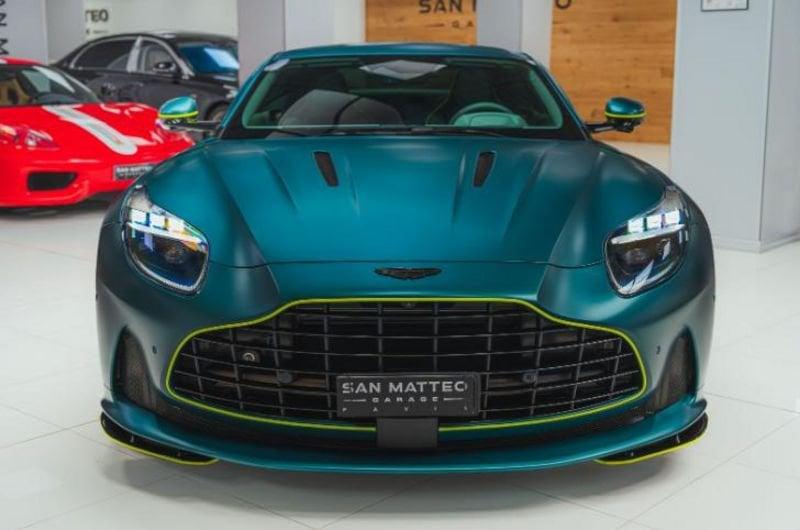 Aston Martin DB12 Aston Martin DB12 *IVA ESPOSTA*