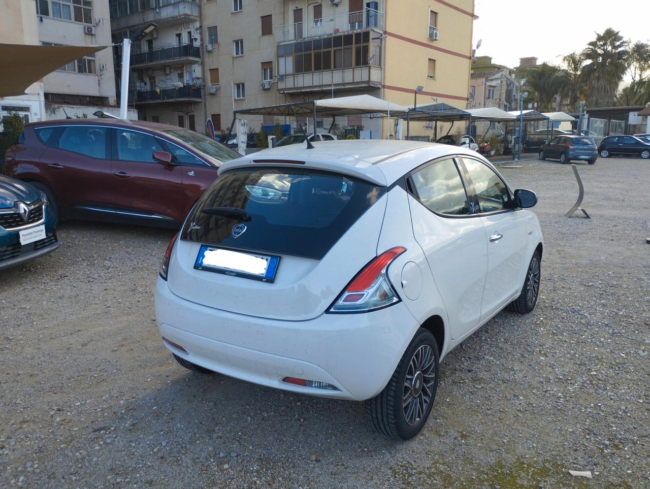 Lancia Ypsilon 1.3 MJT 16V 95 CV 5 porte S&S Gold
