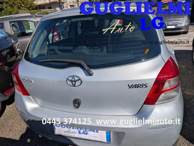 TOYOTA Yaris 1.3 5 porte Sol NEOPATENTATI