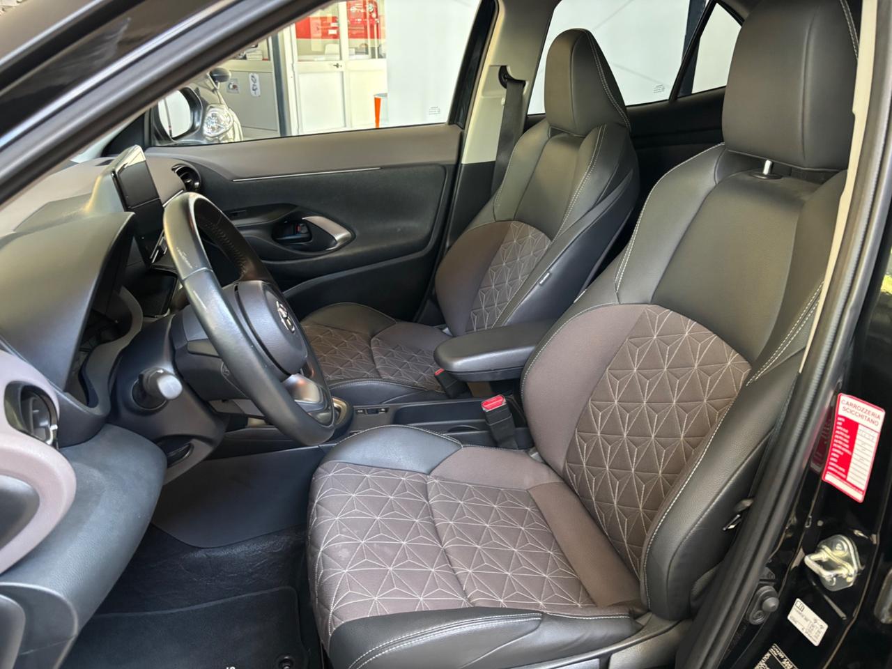 Toyota Yaris Cross 1.5 Hybrid 5p. E-CVT Lounge
